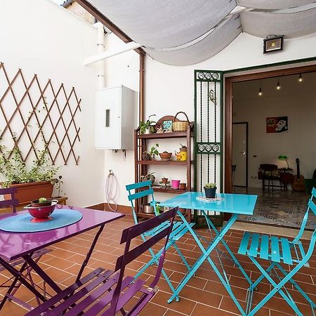 Mad Bed & Breakfast Palermo Exteriör bild