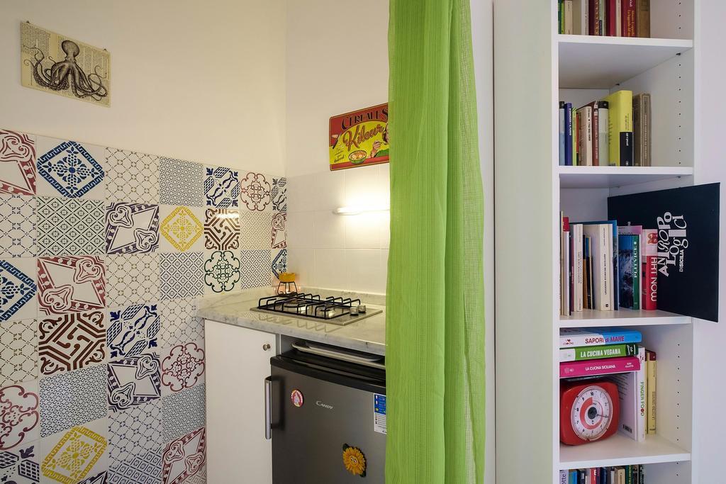 Mad Bed & Breakfast Palermo Exteriör bild
