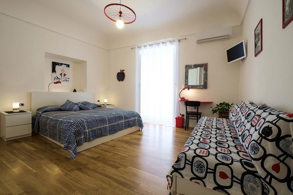 Mad Bed & Breakfast Palermo Rum bild